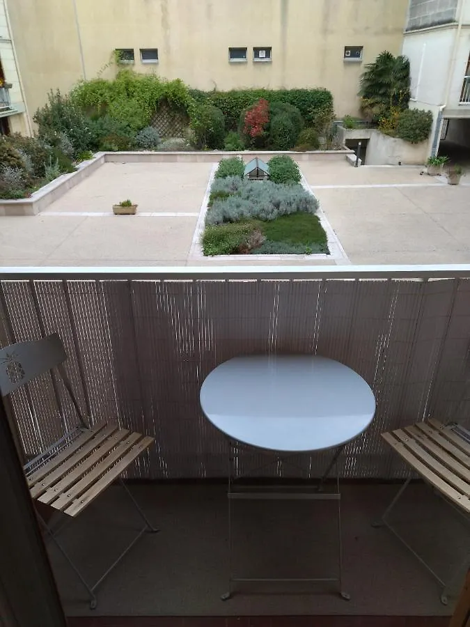 Apartment Residence Thiers Avignon France